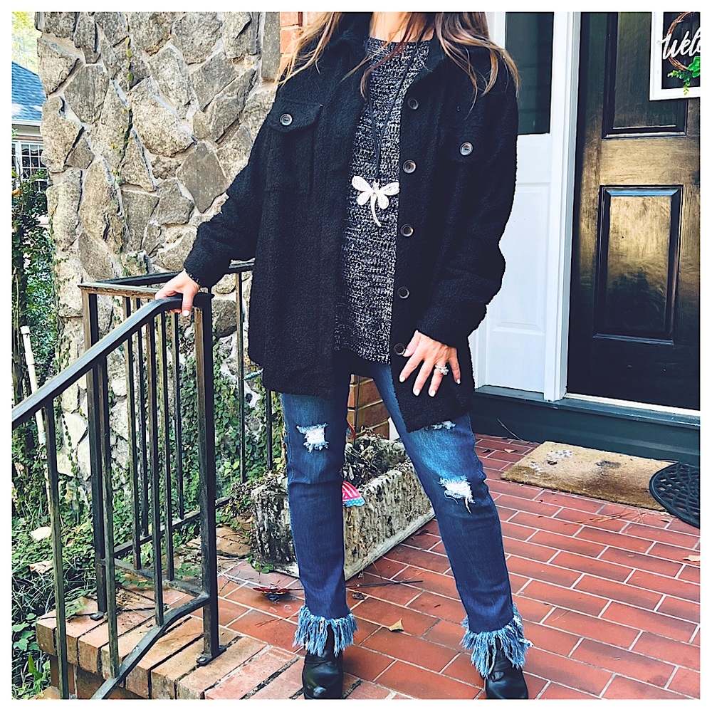 #41 Absolutely fabulous Boucle Soft Cozy Black Oversized Shirt Jacket